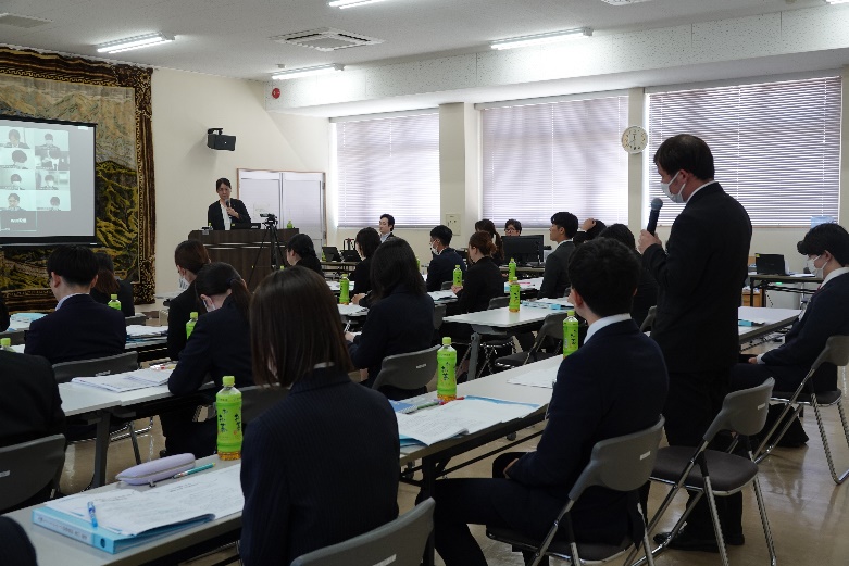 講師と発表者